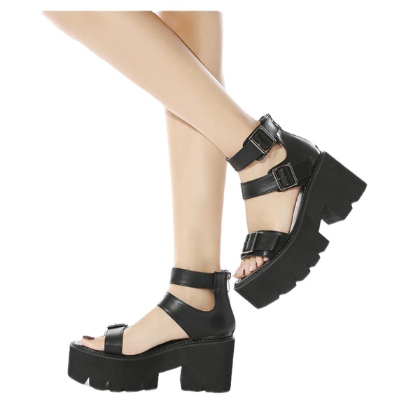 SOLD———————-Black Buckle Platform Sandals Chunky Heel Gothic Punk Ankle Strap - Picture 12 of 12